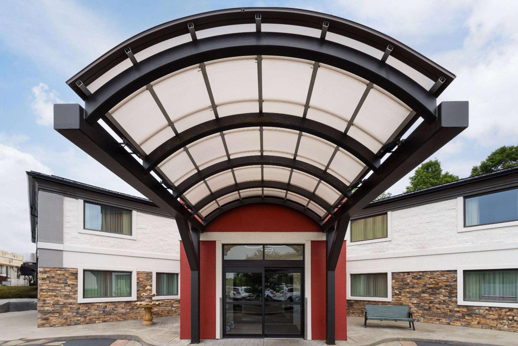La Quinta Inn By Wyndham Buffalo Airport Williamsville Exterior foto